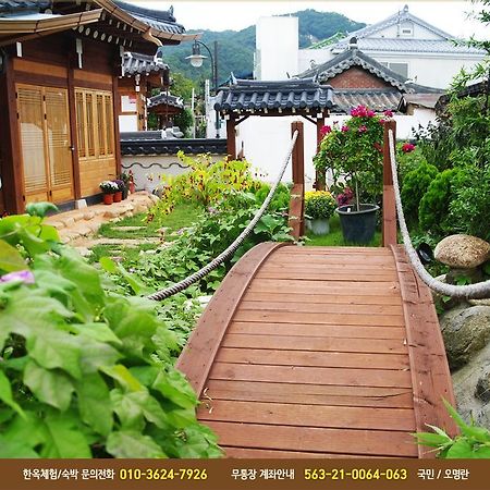Bodambodam Jeonju Exteriör bild