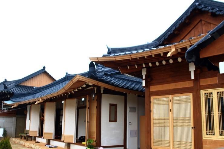 Bodambodam Jeonju Exteriör bild